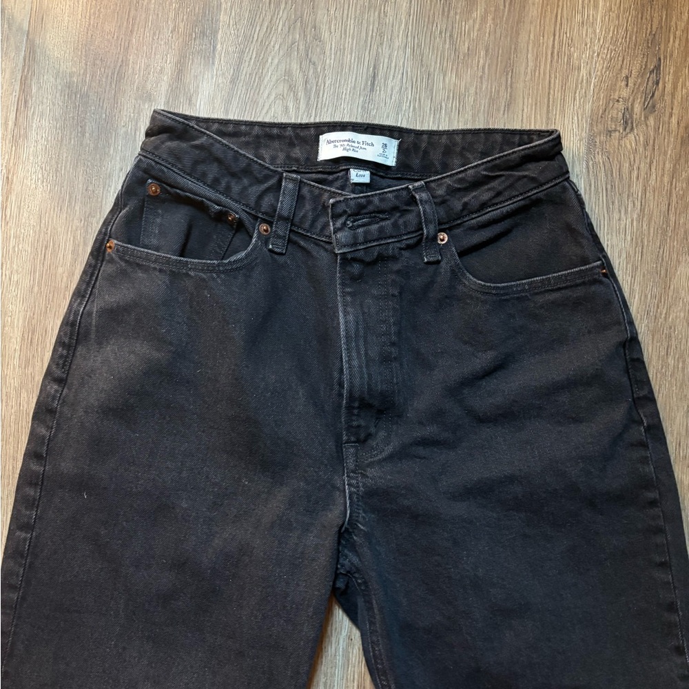 Abercrombie 90s relaxed high rise jeans